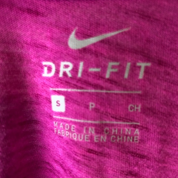 Nike DRI-FIT Practice Top Size Small Activewear Fuchsia - Picture 4 of 5